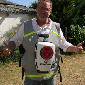 Gilet climatisé à pompe à chaleur – Refroidissement actif pour environnements chauds